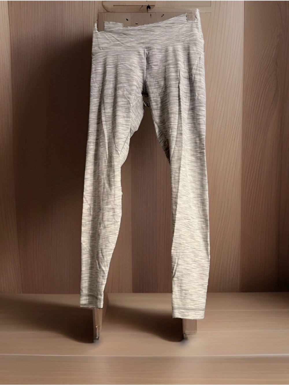 Lululemon High rise Gray Hobre leggings Sz 10